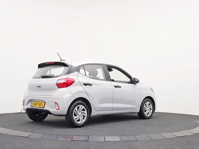 Hyundai i10 1.0 Comfort | Navigatie | Camera | Private lease 329 pm