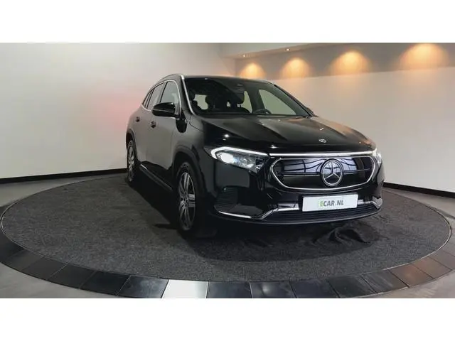 Mercedes-Benz EQA