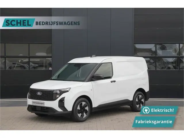 Ford E-Transit Courier Trend 46 kWh 136pk - Trekhaak - Vloerplaat - Camera - Cruise - Carplay/Androi...
