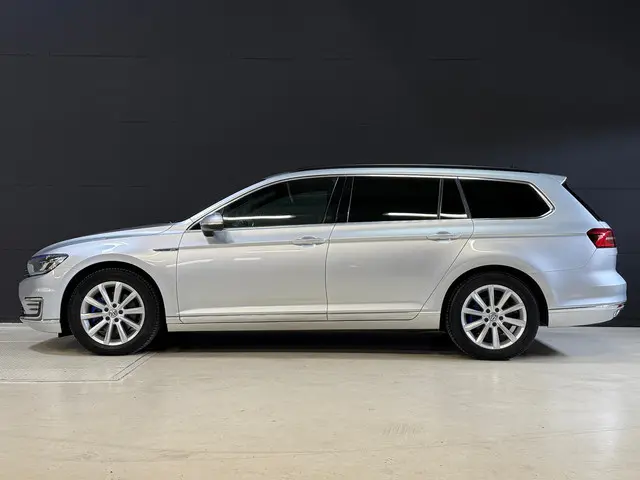 Volkswagen Passat Variant 1.4 TSI GTE Highline | Elektr. trekhaak | Massagestoel | Adaptive cruise |...