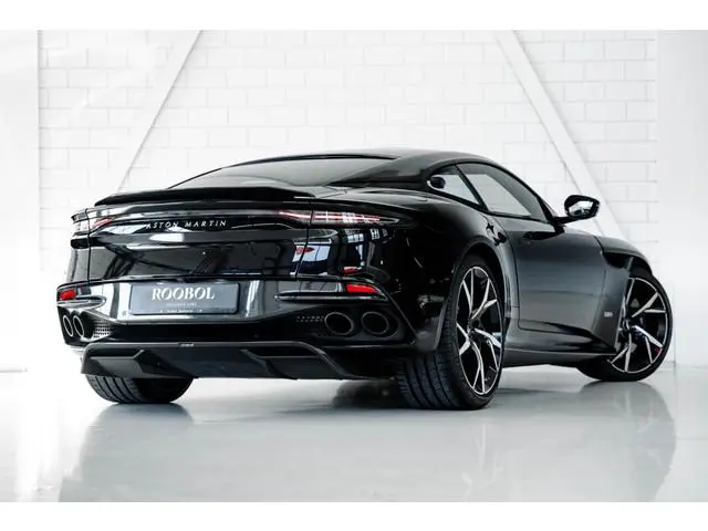 Aston Martin DBS