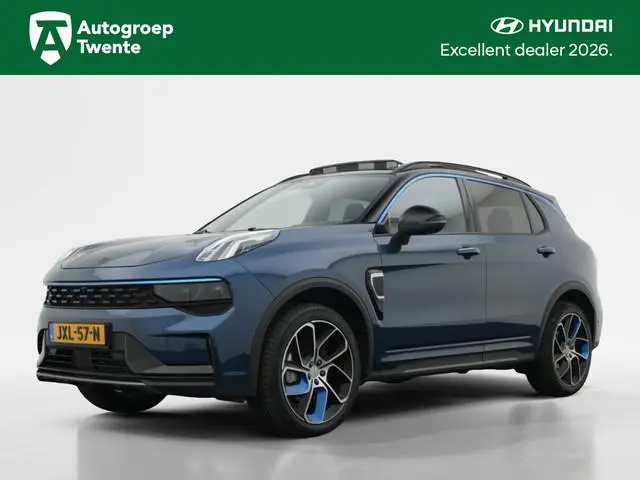 Lynk & Co 01
