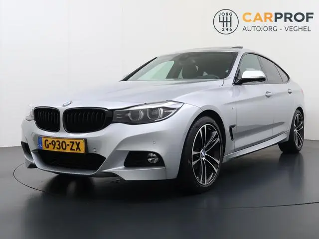 BMW 3-serie Gran Turismo 320i High Executive Edition M Pakket | Panoramadak | HUD | Harman Kardon