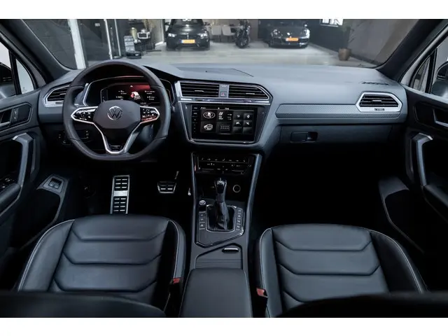 Volkswagen Tiguan 1.4 TSI eHybrid R Line | Leder | Memory | 360 Cam | Trekhaak |