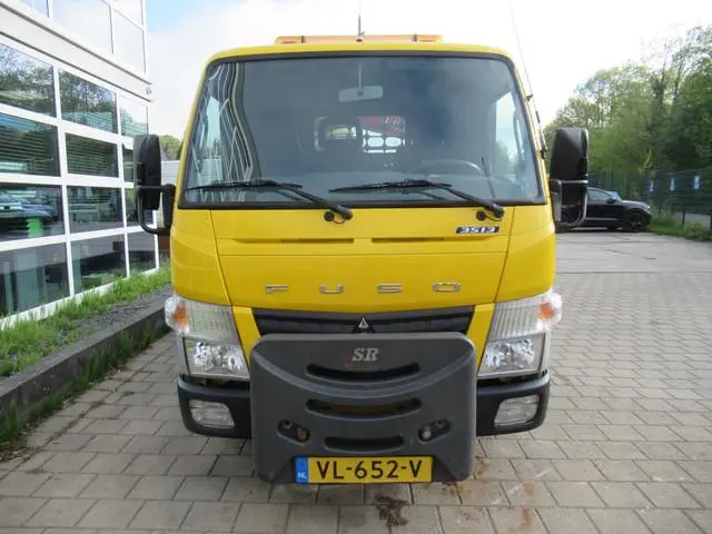 Mitsubishi Canter