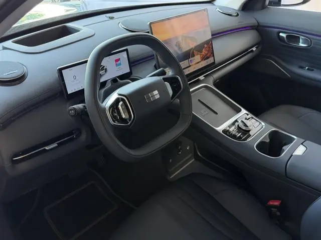 Geely Starray EM-i