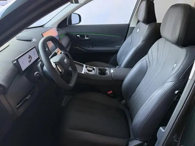 Geely Starray EM-i