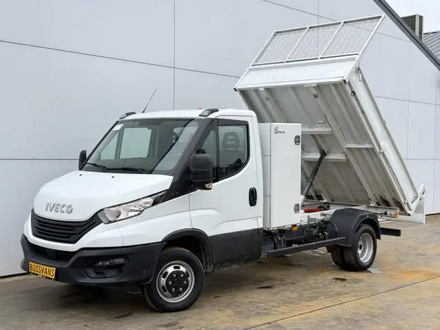 Kipper Dubbellucht L4 Airco Cruise Control 3.5T Trekhaak Lederen bekleding Benne Tipper