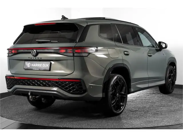 Volkswagen Tayron 1.5 eHybrid 272 PK R-Line Edition | Black Style | 15 inch Navi | Elek. Trekhaak |...