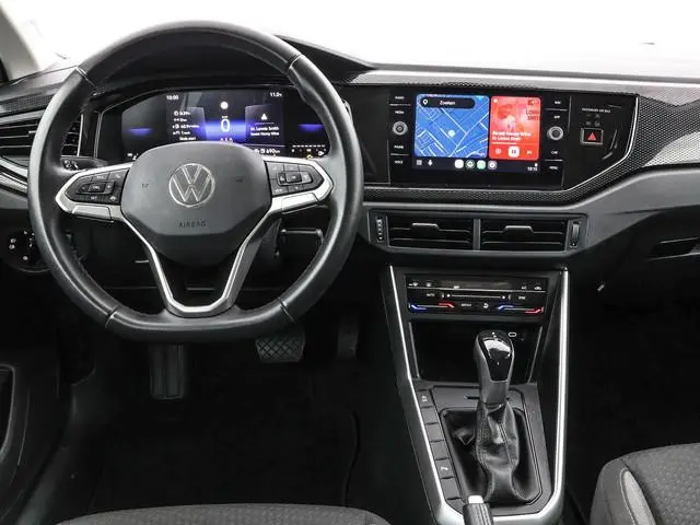 Volkswagen Polo 1.0 TSI 95pk DSG Life Edition · Apple/Android Car Play · Cruise Control · Clima · Ve...
