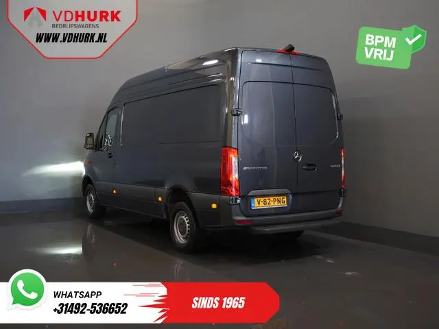 Mercedes-Benz Sprinter 317 CDI Aut. L2H2 LED/ Stoelverw./ Gev.stoel/ 270Gr.Deuren/ Navi/ Camera/ PDC...