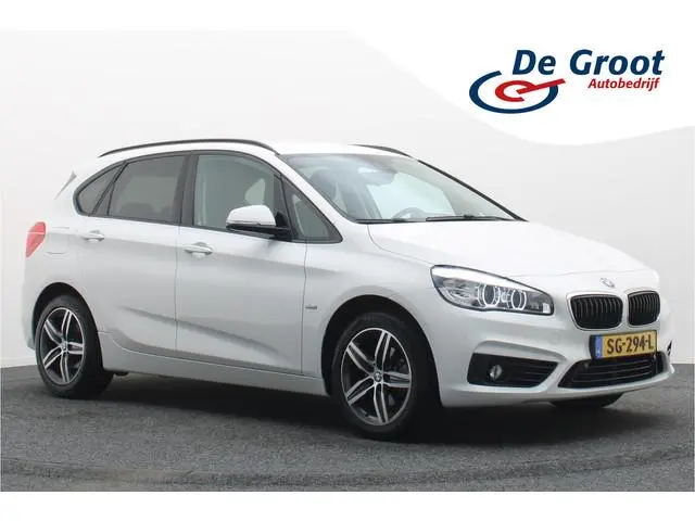 BMW 2-serie Active Tourer 218i Corporate Lease Executive LED, Camera, Navigatie, Stoelverwarming, PD...