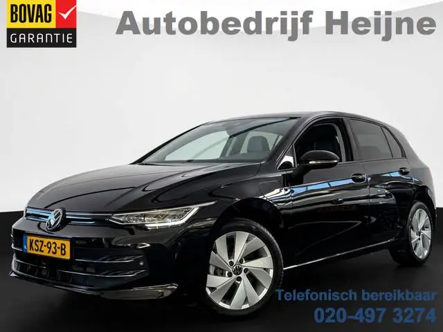 Volkswagen Golf 1.5 eHybrid 204PK [PHEV] LIFE NAVI/CARPLAY/CAMERA/TREKHAAK