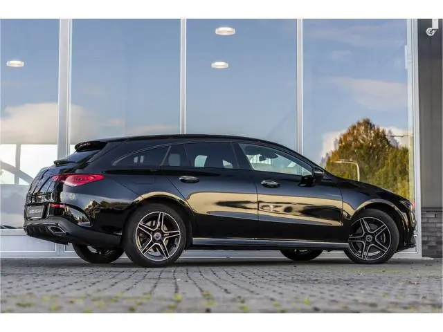 Mercedes-Benz CLA-klasse Shooting Brake 250 e Business Solution AMG | SOH 91% | Pano | Camera