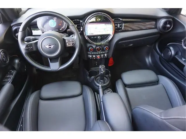 MINI Cabrio 1.5  Cooper Resolute Edition. Navi Leder Camera Stoel+Stuur verwarming
