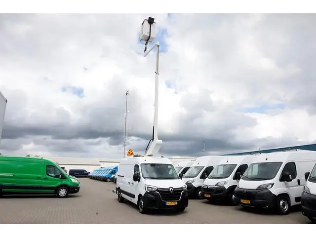 Renault Master T35 2.3 dCi 145pk L2H2 Hoogwerker werkhoogte 10meter 01-2021