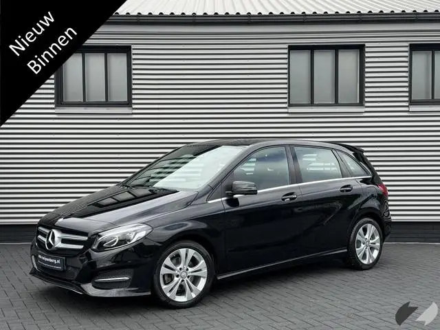 Mercedes-Benz B-klasse 180 Prestige |Leer|Camera|Stoelverwarming|