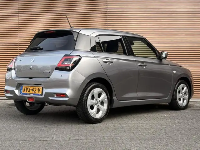 suzuki SWIFT 1.2 Select Smart Hybrid Navi ECC PDC Automaat