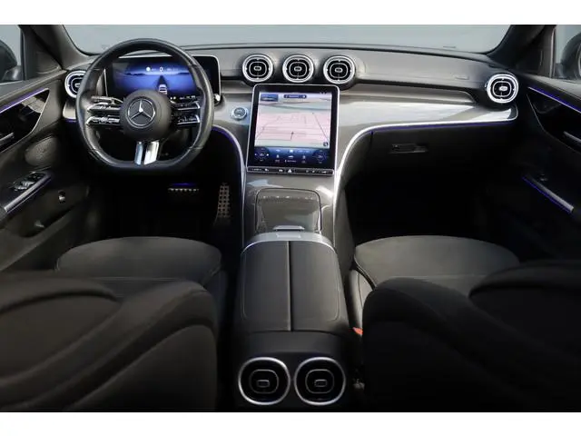 Mercedes-Benz C-klasse 200 AMG Line | Panoramadak | Distronic+ | Camera | Sfeerverlichting Premium |...