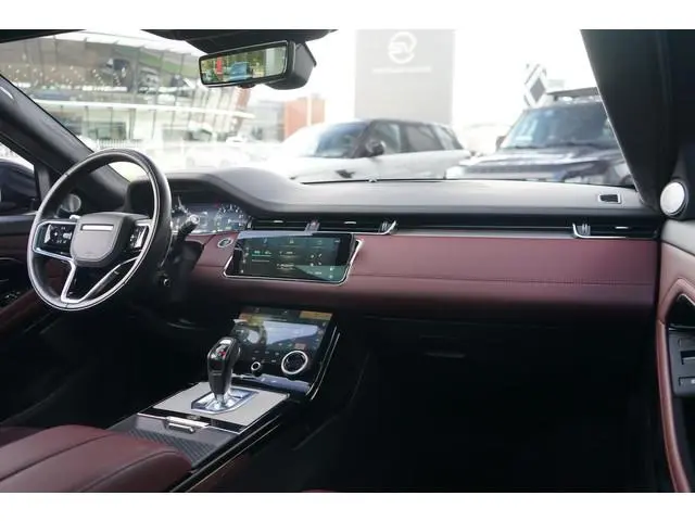 Land Rover Range Rover Evoque P300e AWD Autobiography | Voorstoelen verwarmd/gekoeld | Head-up displ...