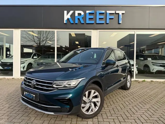 Volkswagen Tiguan 1.4 TSI eHybrid  Elegance Pano | Wegklapbare Trekhaak