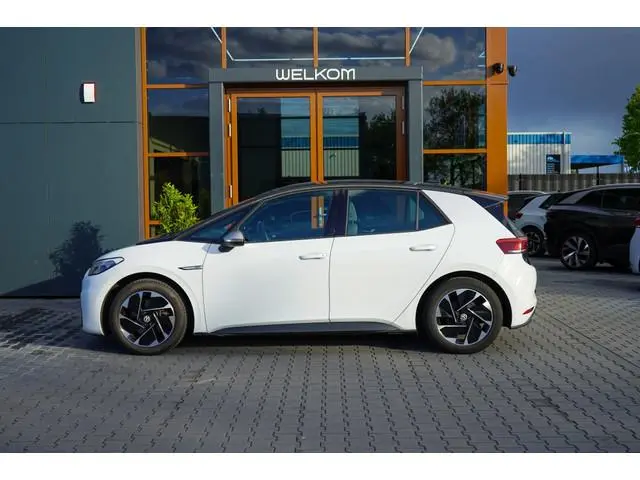 Volkswagen ID.3 First 58 kWh | 90,69% SOH | Steunhaak | Led | Adap. Cruise
