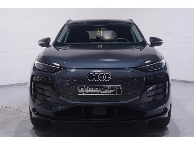 Audi Q6 e-tron Advanced 83 kWh SOH 97% Camera 360 Led Matrix Stoelverwarming v+a 21 Inch velgen Warm...