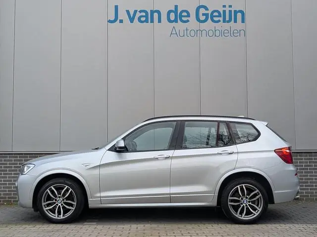 BMW X3 xDrive20i Centennial High Executive | M-sport | 1/2 Leder | Keyless