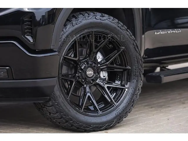 GMC Sierra
