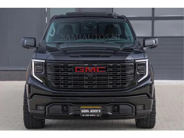 GMC Sierra