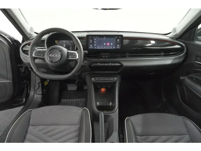 Fiat 600 1.2 Hybrid 110 Urban | Camera | Dodehoekdetectie | Keyless | Apple Caprlay