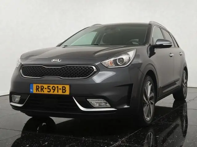 Kia Niro 1.6 GDi Hybrid ExecutiveLine - Lederen bekleding - Stoel- en stuurverwarming - Navigatie -...