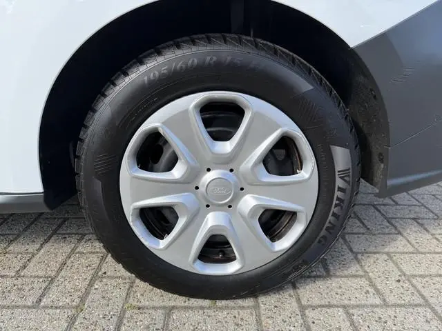 Ford Transit Courier