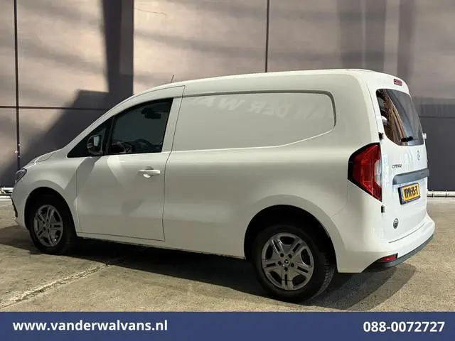 Mercedes-Benz Citan 110 CDI 96pk L1H1 Euro6 Airco | Cruisecontrol | LED | Zijdeur Parkeersensoren, 1...