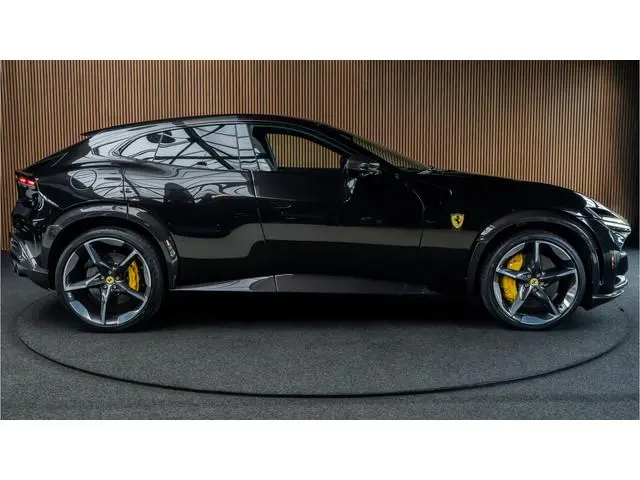 Ferrari Purosangue