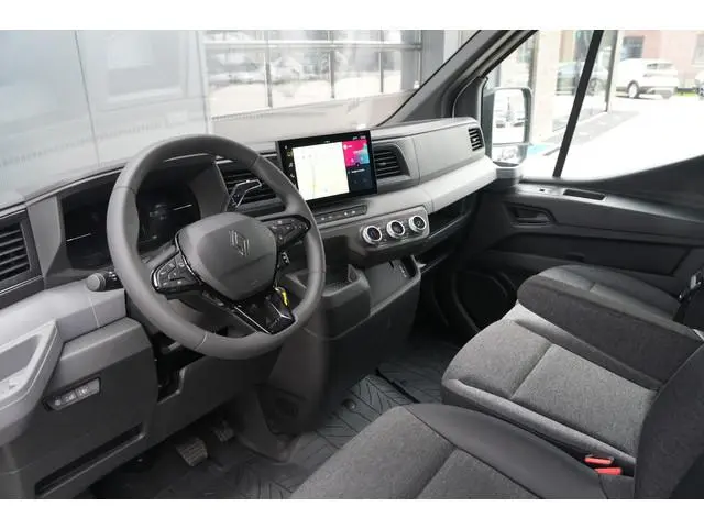 Renault Master E-Tech T35 L3H2 Advance Long Range 87 kWh 143pk - Navi - Camera - Betimmering - Trekh...