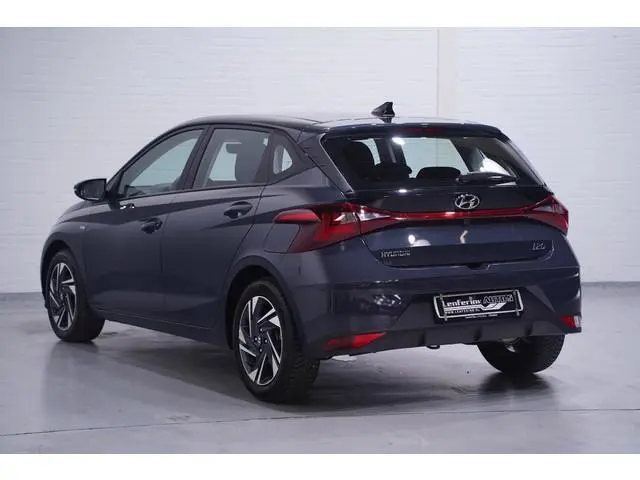 Hyundai i20 1.0 T-GDI Trend Mild Hybrid Apple Carplay Camera Stoelverwarming PDC Afneembare trekhaak