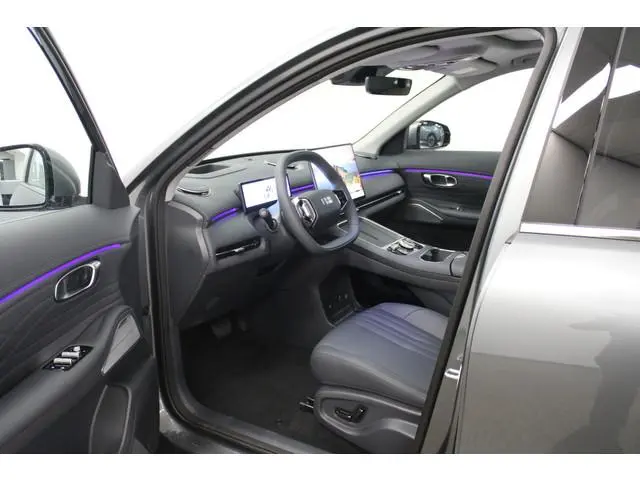 Geely Starray EM-i
