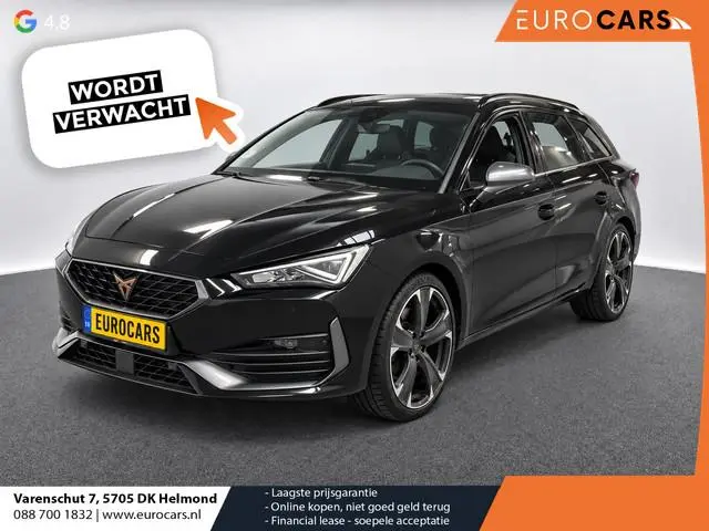 CUPRA Leon Sportstourer 1.4 e-Hybrid VZ 245 pk DSG Wegklapbare trekhaak Navigatie Apple CarPlay Andr...