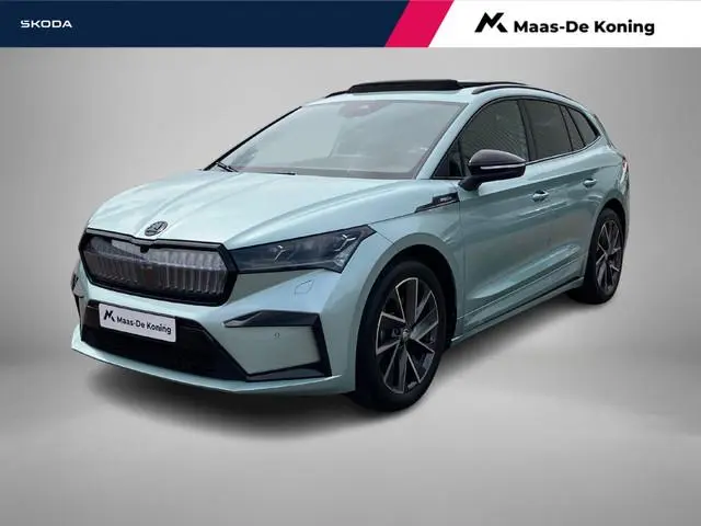 Skoda Enyaq iV 80 Sportline 150kW/204PK · Panoramadak · Apple/Android Car Play · Camera + Parkeersen...
