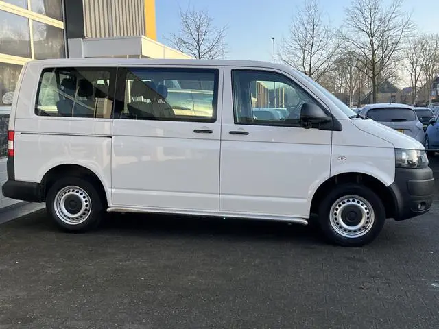 Volkswagen Transporter Kombi 8-persoons 2.0 TDI DSG Automaat L1H1 BTW en BPM vrij Airco Cruise contr...