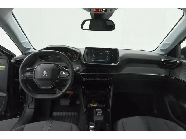 Peugeot e-208 EV Allure 50 kWh | 98,9% SOH | Camera | Navigatie | Parkeersensoren | Stoelverwarming