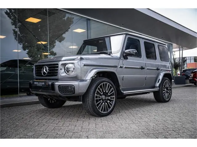 Mercedes-Benz G-Klasse