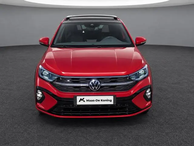 Volkswagen Taigo 1.0TSI/110PK R-Line · Panoramadak · Stoelverwarming · Keyless · Camera + Parkeersen...