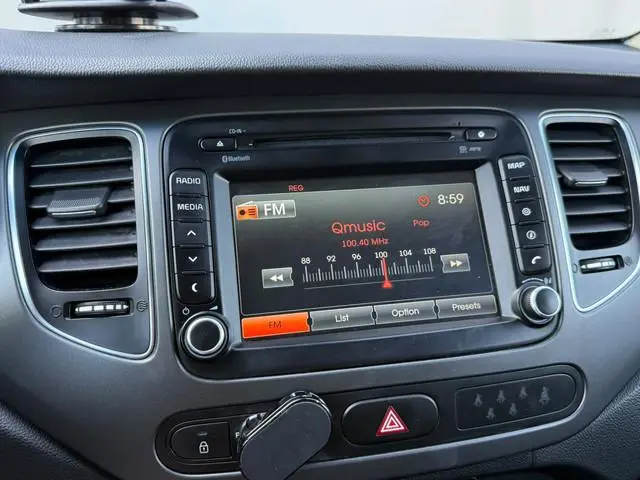 Kia Carens