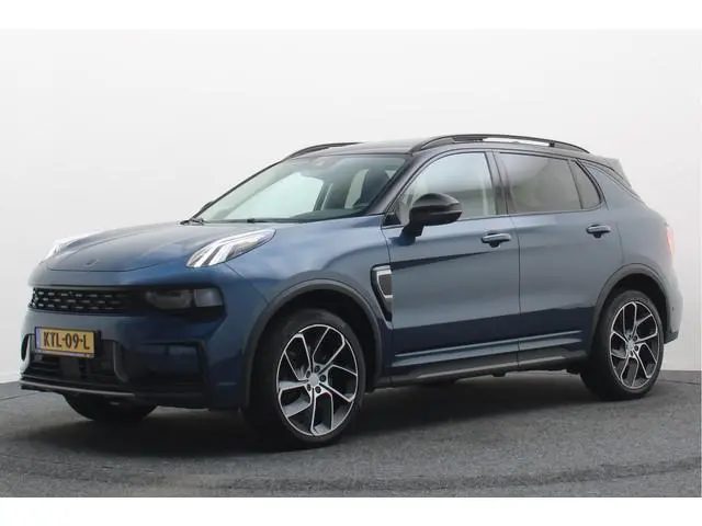 Lynk & Co 01