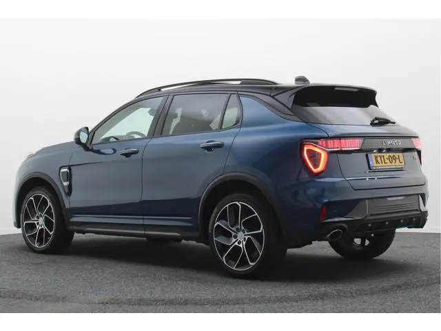 Lynk & Co 01 1.5 Plug-in Hybrid 360° Camera, Panoramadak, ACC, Apple Carplay, Infinity Sound, DAB, 2...