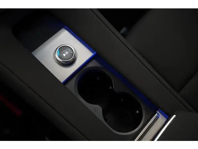 Polestar 4