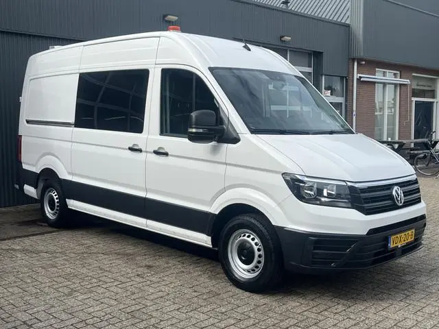 Volkswagen Crafter 35 2.0 TDI L3H3 Airco Cruise controle Trekhaak 3000kg trekgewicht Apple carplay T...
