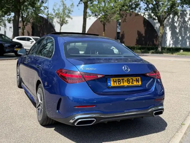 Mercedes-Benz C-klasse 300 e AMG Line Limited PHEV | VAN € 42.900,- VOOR € 39.877,- | UW WK-VOORDEEL...